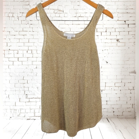 August Silk Gold Metallic Knit Tank Medium - Picture 3 of 10
